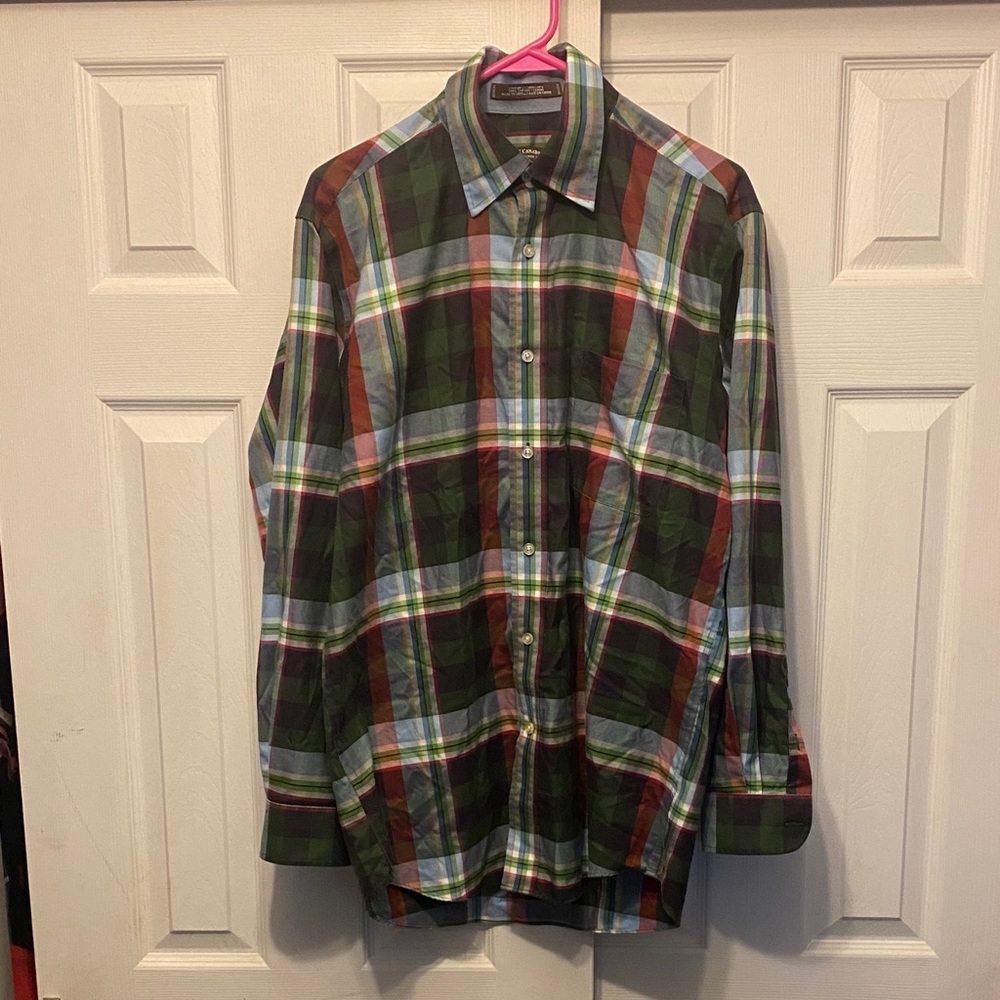 Forsyth of Canada - Classic Green Plaid Button-Down Shirt